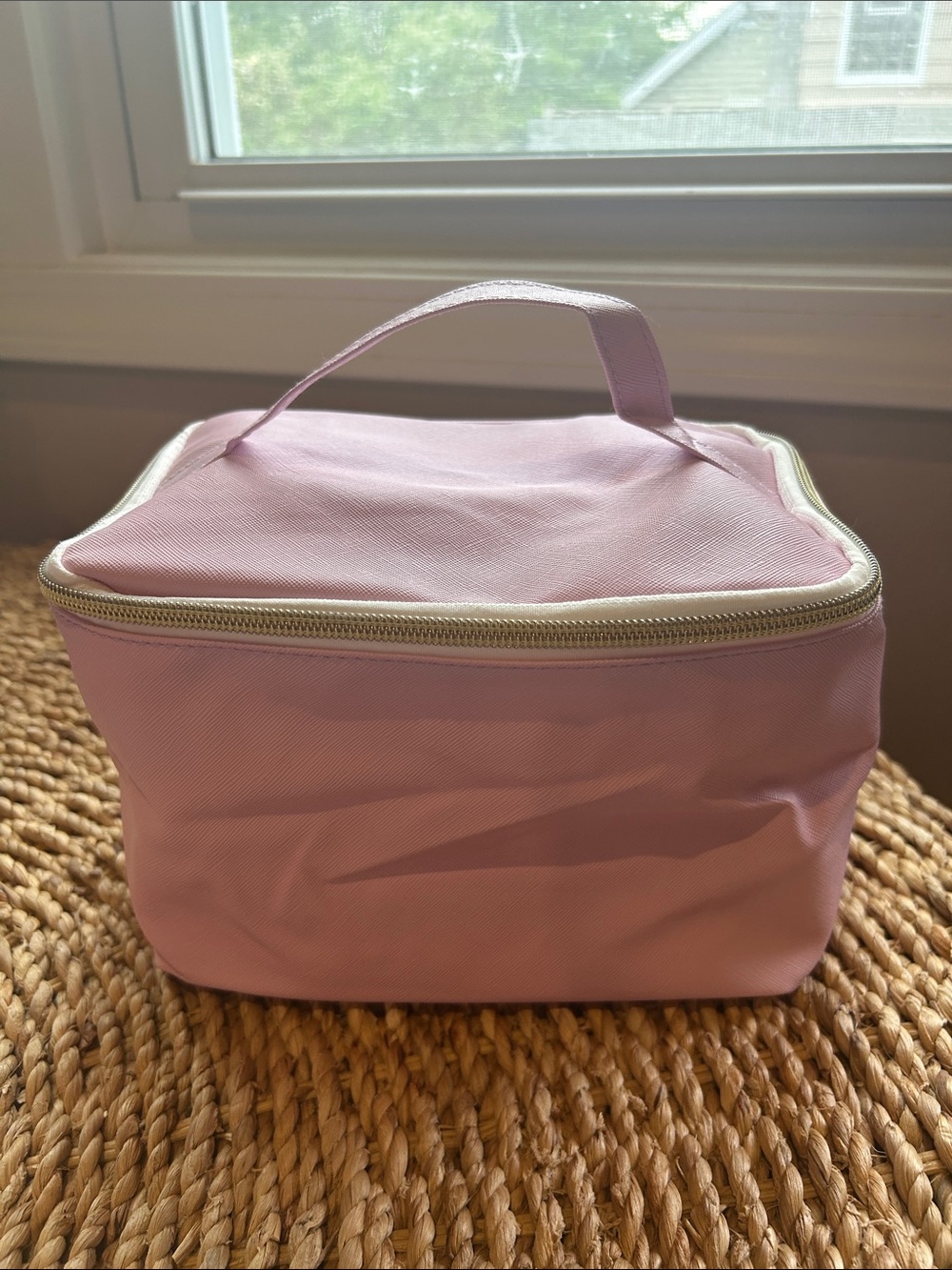 Large Zip Makeup Bag. - Picture 2 of 3